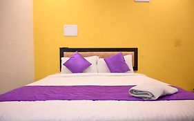 Hotel Sy Comforts